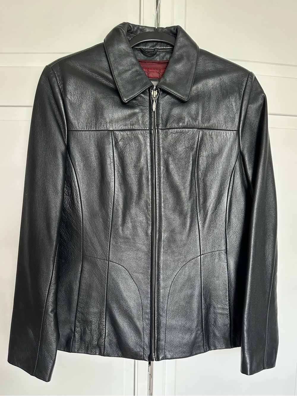 Wilsons Leather Black Women's Zip-Front Leather Jacket SIZE M